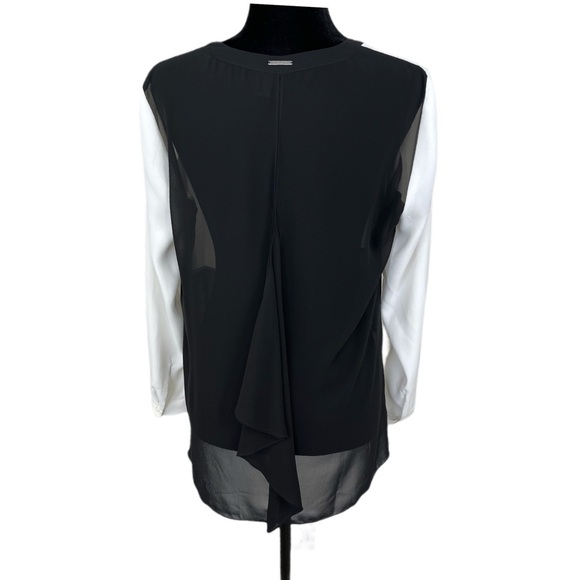 Chico’s Black Label Black White Cutout back Blouse - Picture 4 of 17